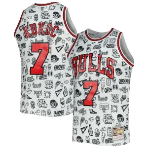 Magnífico Sofisticado Genial Toni Kukoc Chicago Bulls 1997/98 Hardwood Classics Doodle Swingman Jersey White  para la gran final