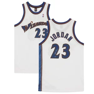 Versátil Hermoso Exquisito Michael Jordan Washington Wizards Authentic Autographed White Nike Jersey  para la gran final